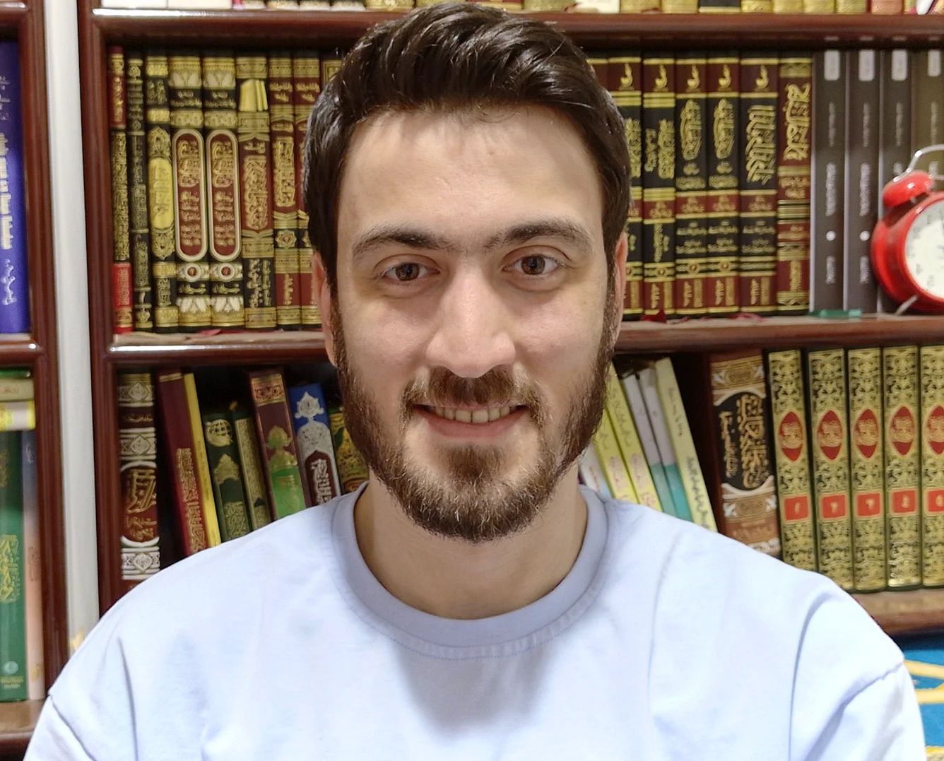 Experienced Quran recitation and Tajweed teacher at Zaid Academy